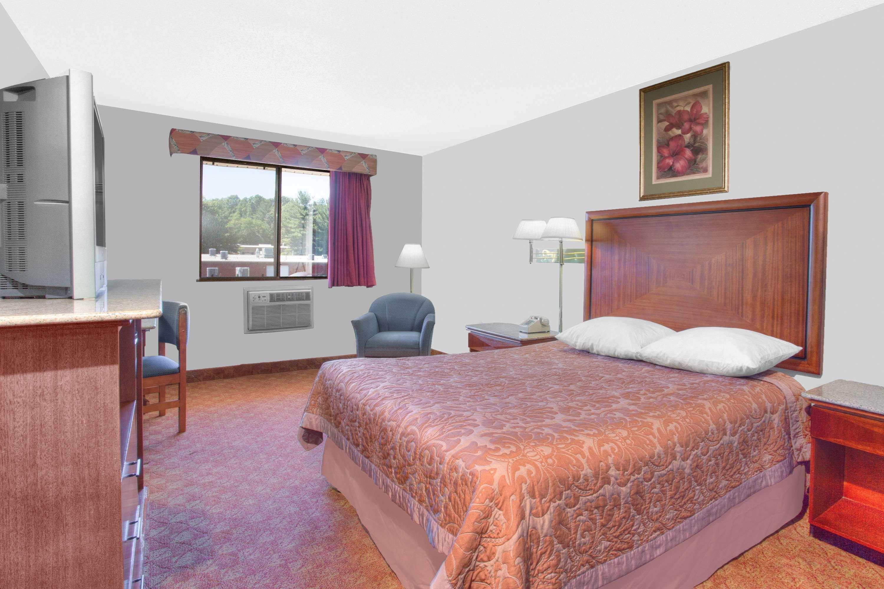Super 8 By Wyndham Charlottesville Kültér fotó