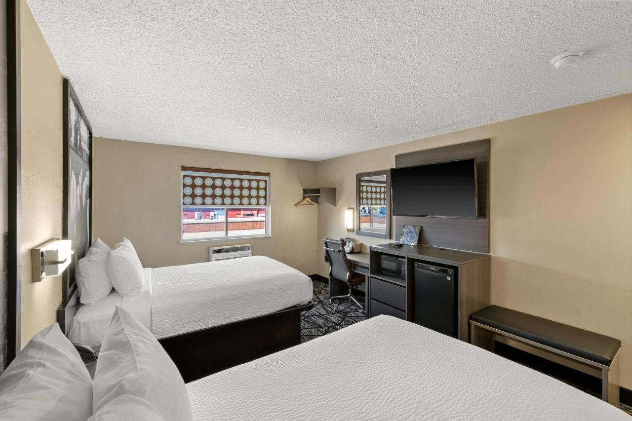 Super 8 By Wyndham Charlottesville Kültér fotó