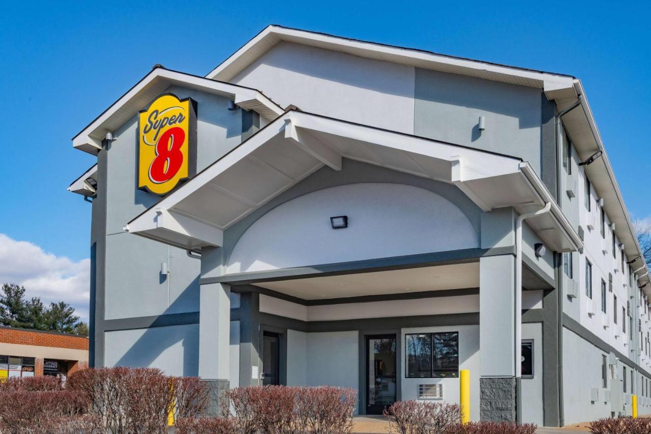 Super 8 By Wyndham Charlottesville Kültér fotó