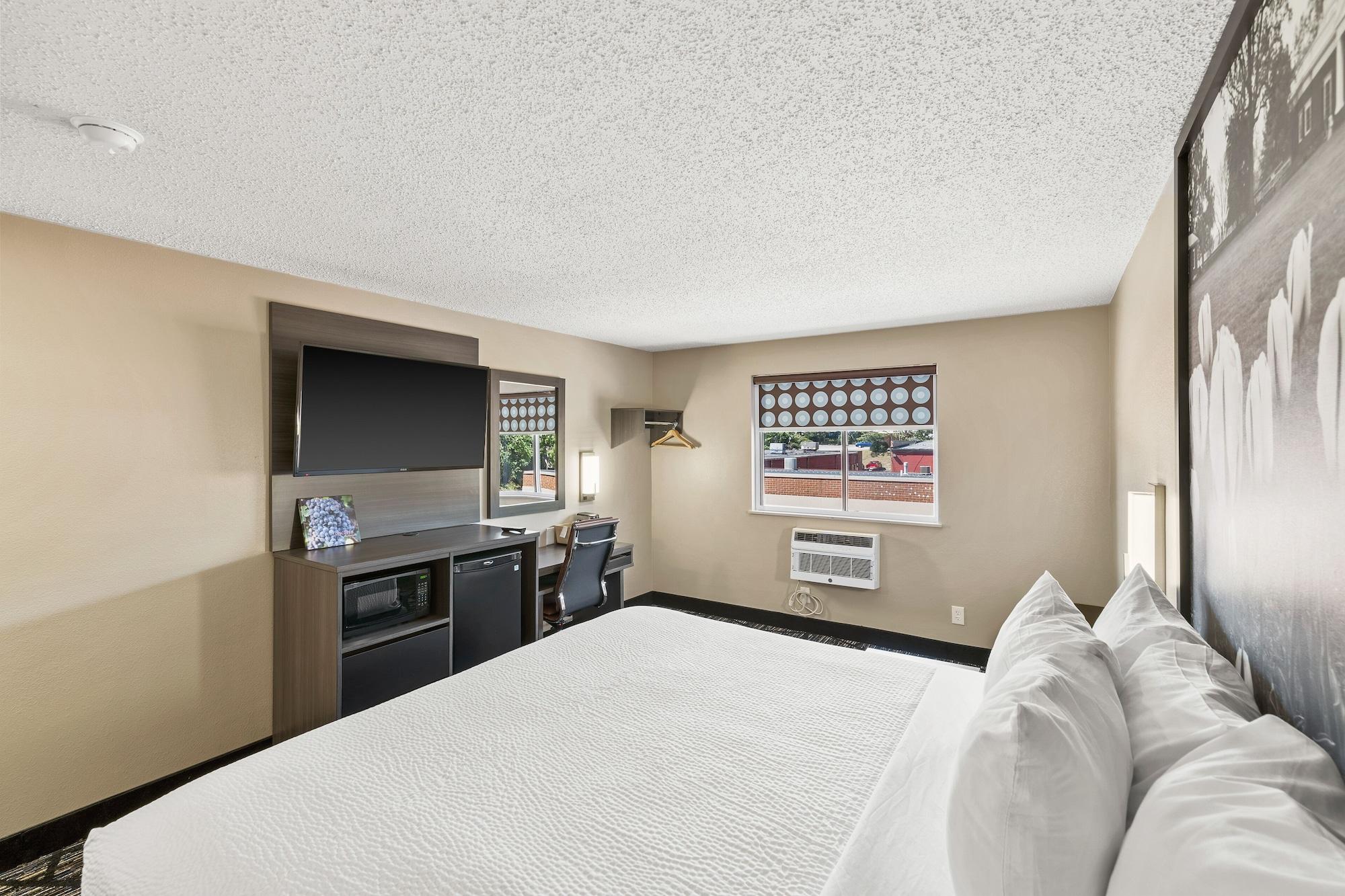 Super 8 By Wyndham Charlottesville Kültér fotó